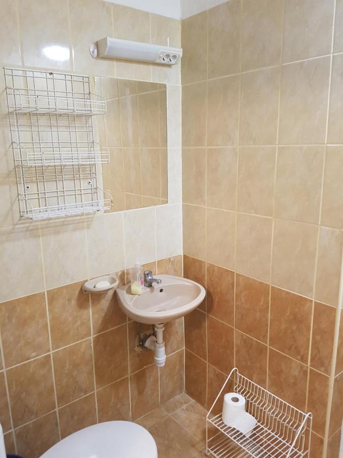 Appartement Kriszta Apartmanhaz à Balatonlelle Extérieur photo